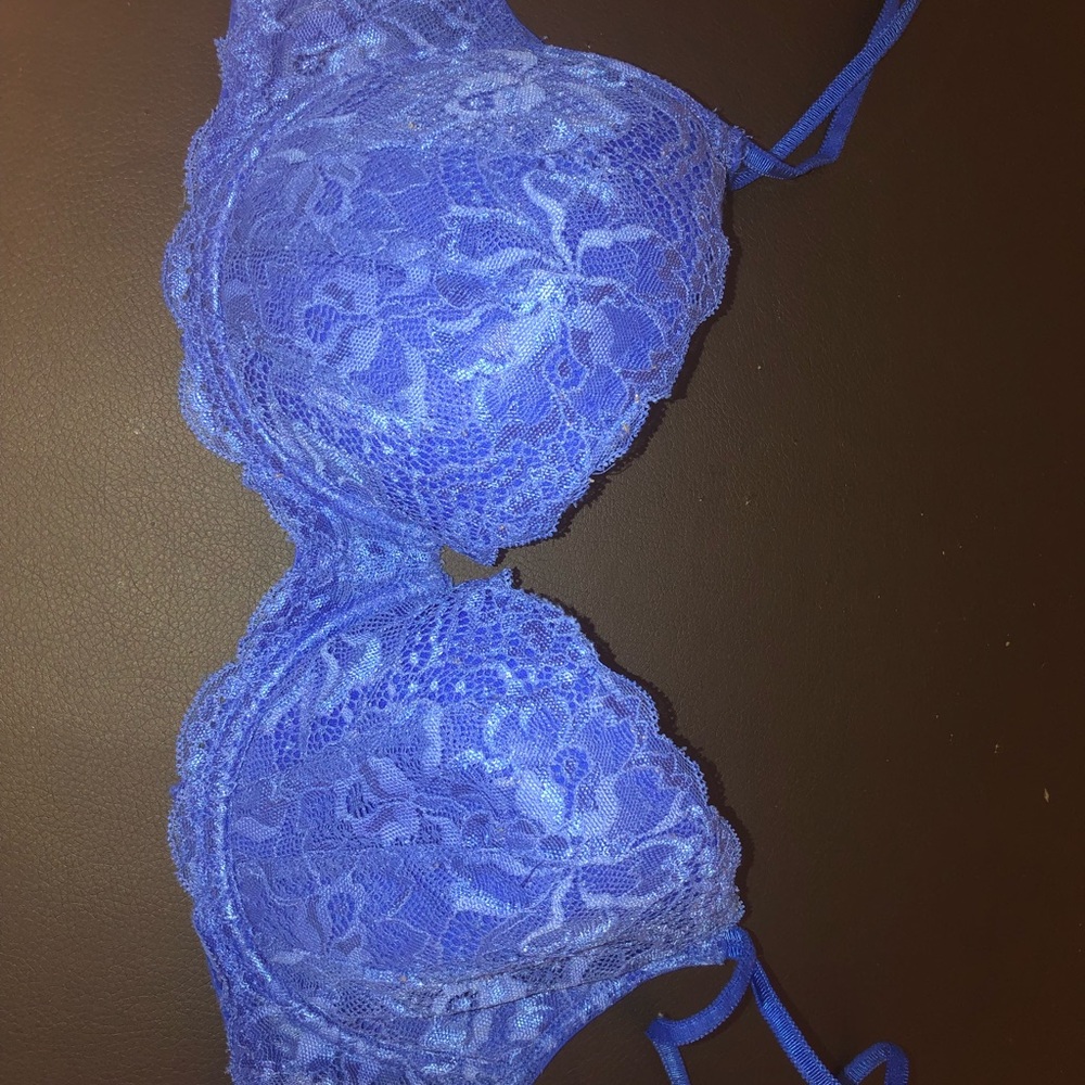 VS women bra